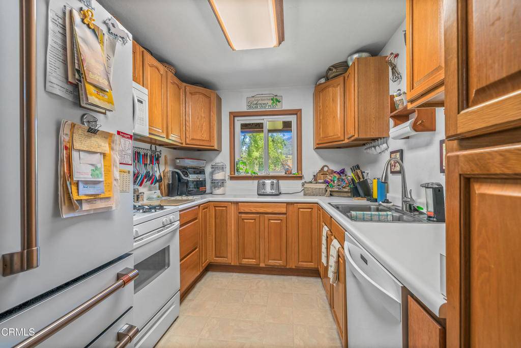 Willits, CA 95490,3901 Canyon RD
