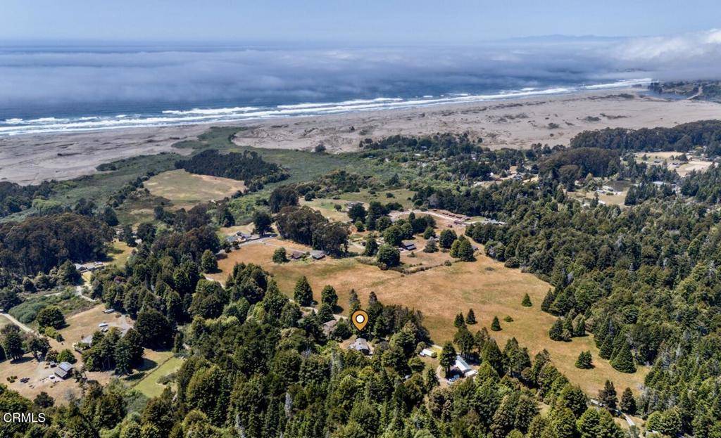 Fort Bragg, CA 95437,32800 Sutliff LN