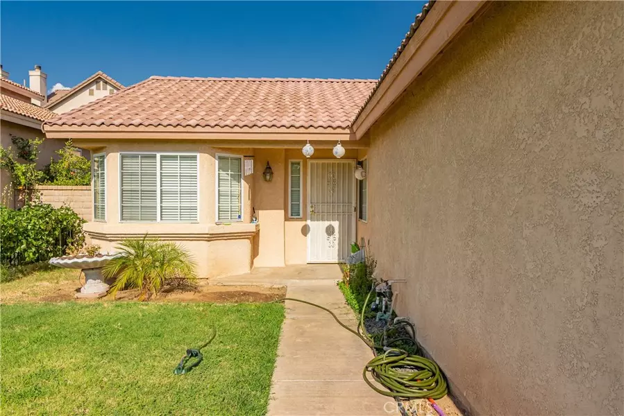 15680 Navaja CIR, Moreno Valley, CA 92551