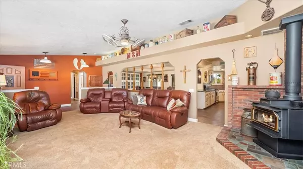 Hesperia, CA 92344,8425 Coyote TRL