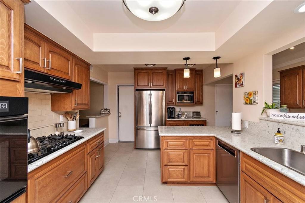 311 Parkman ST, Altadena, CA 91001