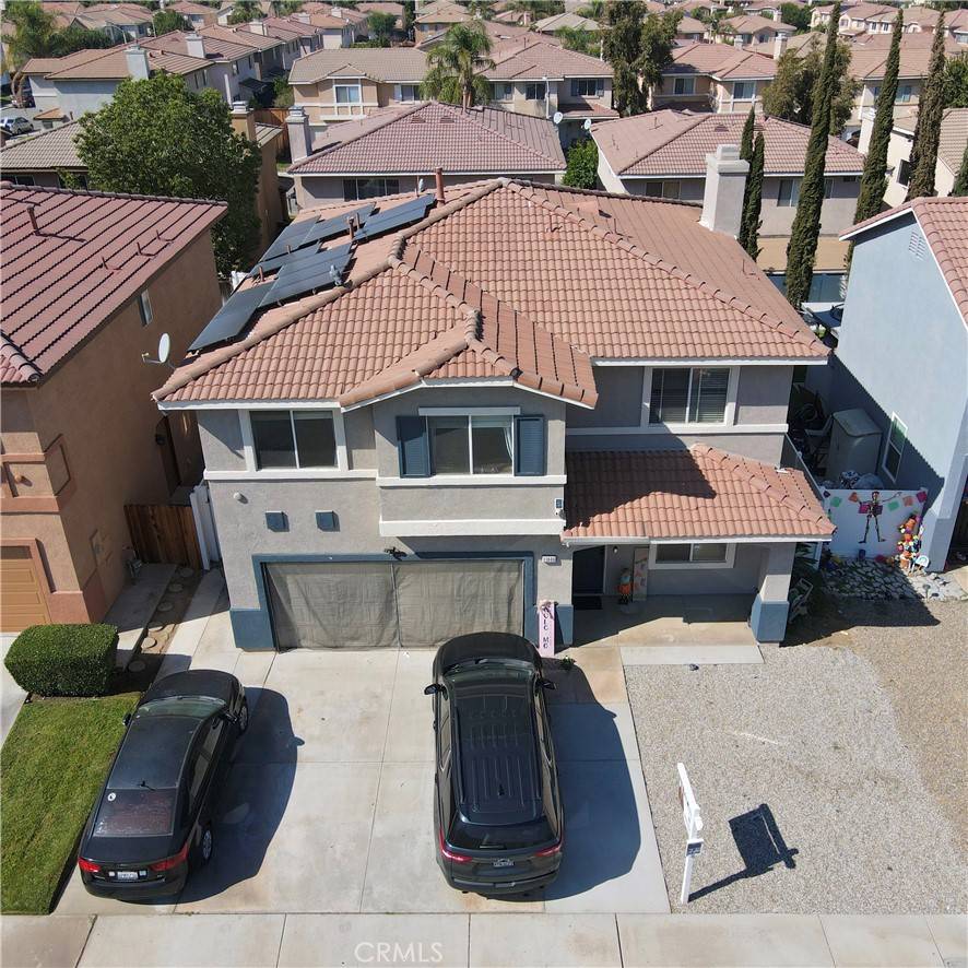 11646 Blue Jay Ln, Fontana, CA 92337