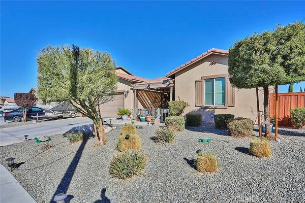 Adelanto, CA 92301,14305 Vincent WAY