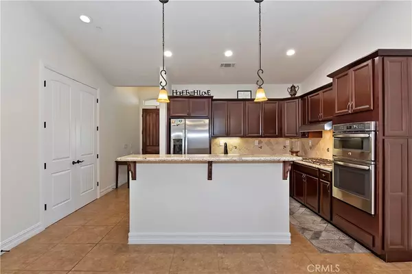 Victorville, CA 92395,13999 Hidden Valley RD
