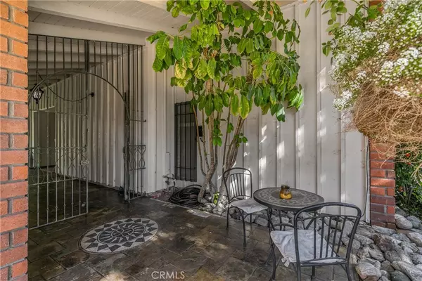 Claremont, CA 91711,2247 N Marietta AVE