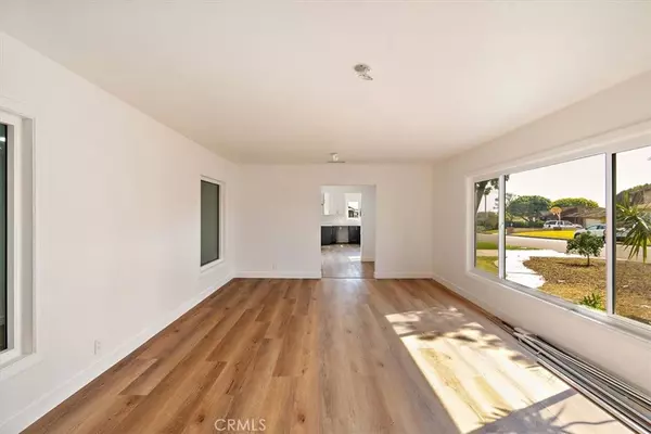 La Habra, CA 90631,750 El Rancho DR