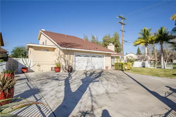 San Bernardino, CA 92411,1594 Hancock ST