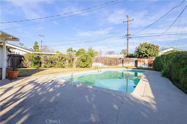 Covina, CA 91724,21118 E Bellbrook ST