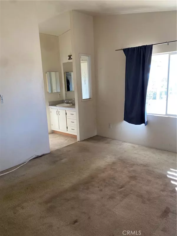 Anza, CA 92539,54430 Bautista RD
