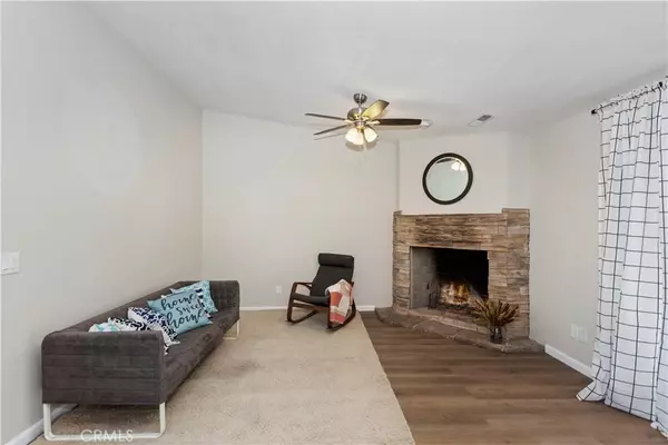 Hesperia, CA 92345,10398 8th AVE
