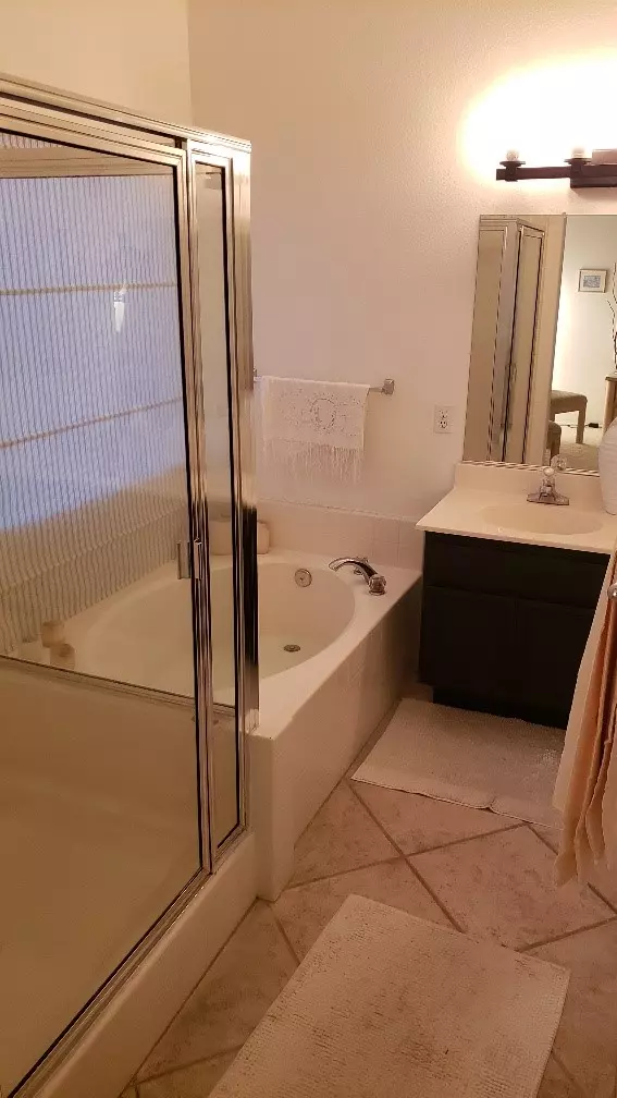 Corona, CA 92881,2375 Santana WAY