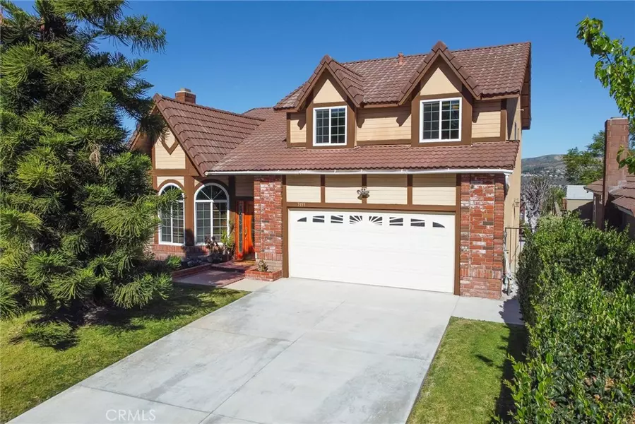 7935 E Sagewood LN, Anaheim Hills, CA 92808