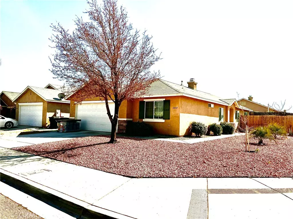 Victorville, CA 92392,12047 Goldoak CT