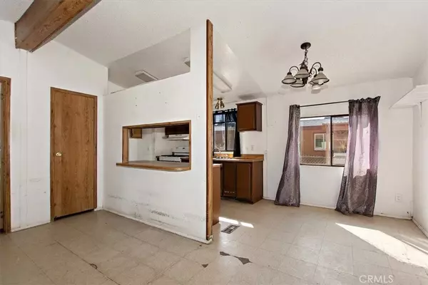 Adelanto, CA 92301,19015 Joshua ST