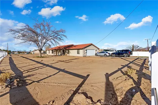 Hesperia, CA 92345,8383 3rd AVE