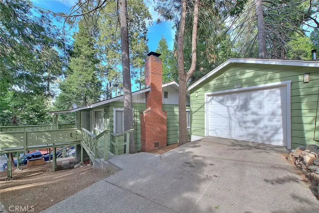 Crestline, CA 92325,23695 Scenic DR