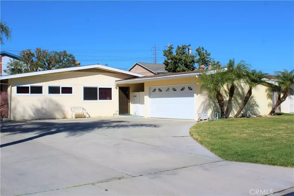 Anaheim, CA 92804,833 S Sylvan