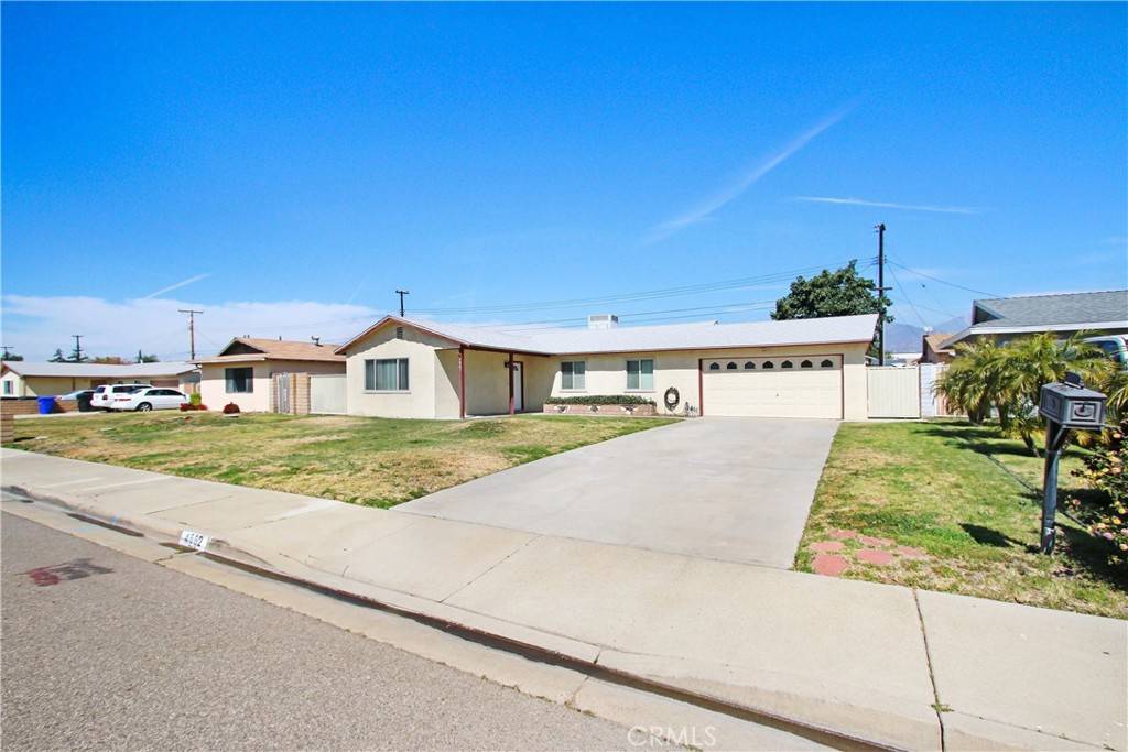Montclair, CA 91763,4662 Highland ST