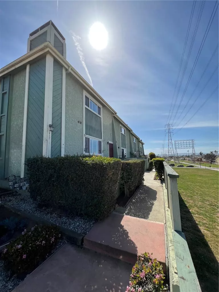 Redondo Beach, CA 90278,2510 Voorhees AVE #1