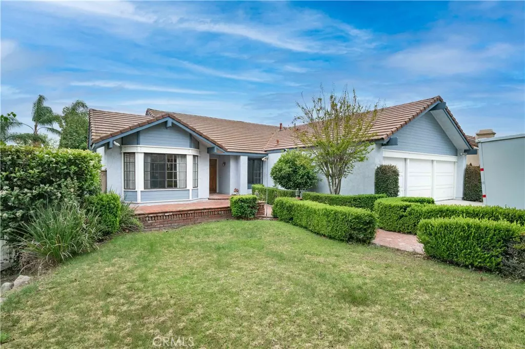Upland, CA 91784,872 W 20th ST