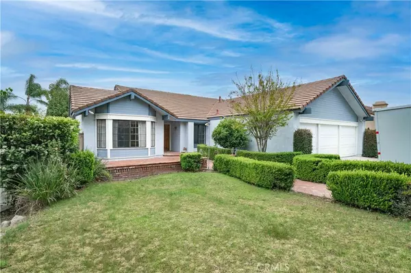 872 W 20th ST, Upland, CA 91784