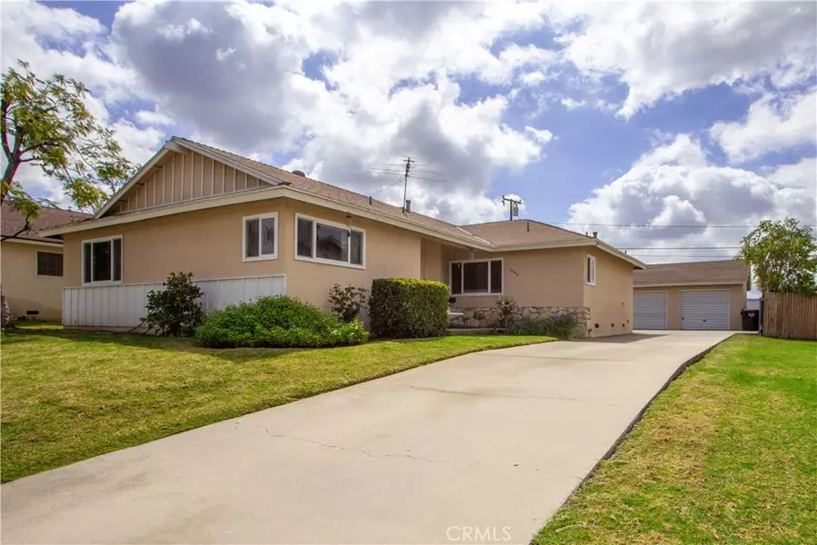 1980 E Haller ST, Covina, CA 91724