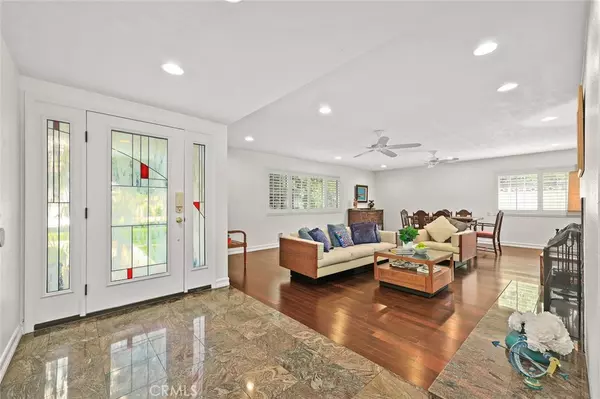 Claremont, CA 91711,529 Redlands Ave