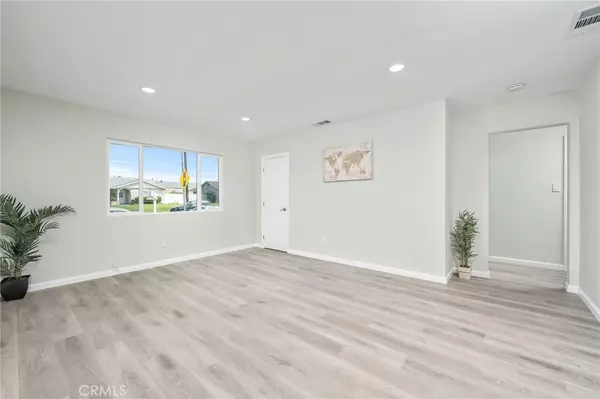 Rialto, CA 92376,133 W Etiwanda