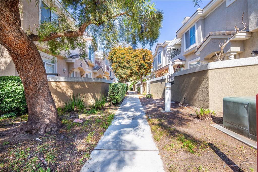 Fontana, CA 92336,7543 W Liberty #623