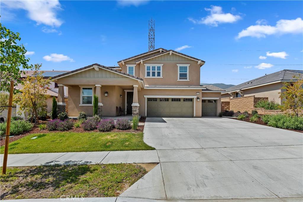 Fontana, CA 92336,5144 Godinez DR