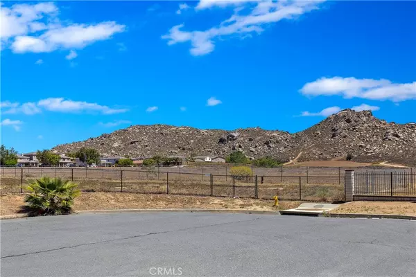 Moreno Valley, CA 92555,27091 Vinewood PL