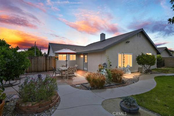 San Dimas, CA 91773,937 Durango CT