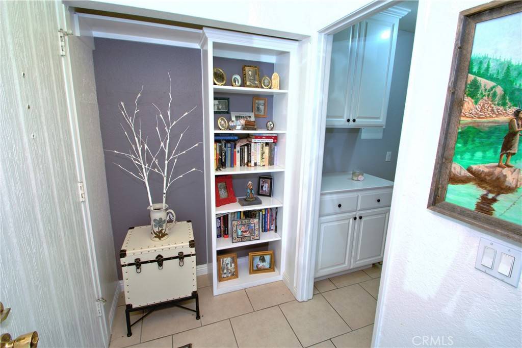 Azusa, CA 91702,635 N Laurel Valley DR