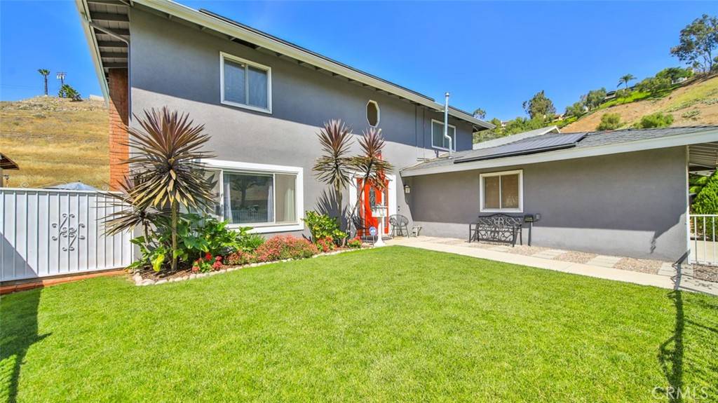 Pomona, CA 91768,1627 Crest WAY