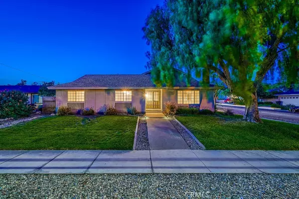 Upland, CA 91786,1283 W 13th ST W