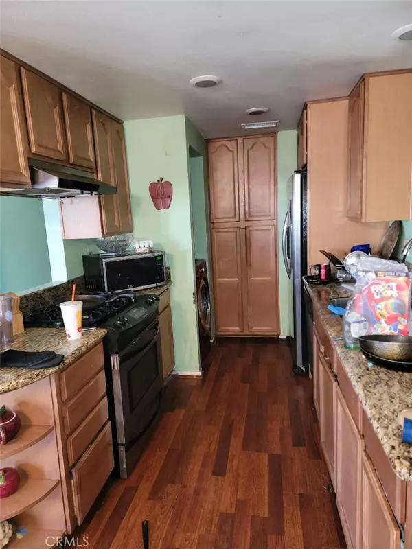 Riverside, CA 92503,3405 Torrey ST