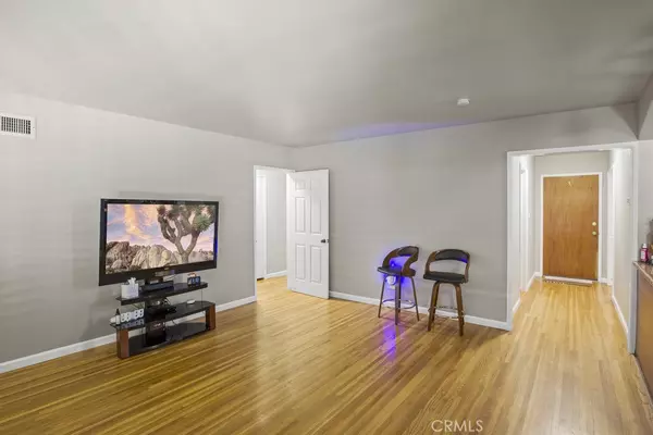 Montebello, CA 90640,1044 S 4th ST