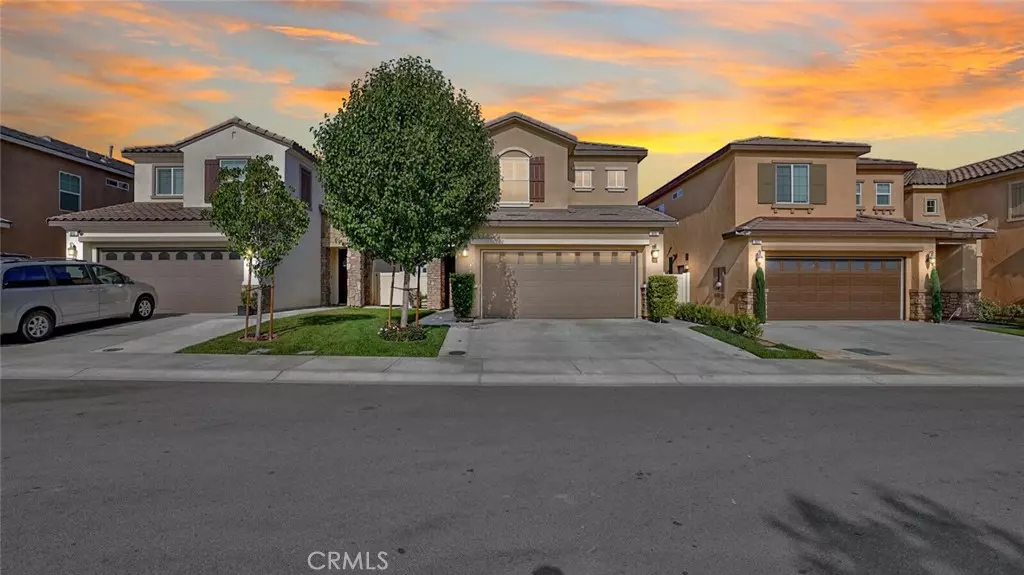 815 S Clifford AVE, Rialto, CA 92376