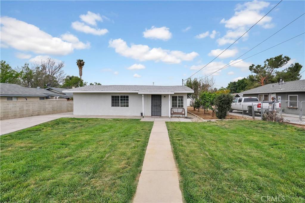 12238 12th ST, Yucaipa, CA 92399