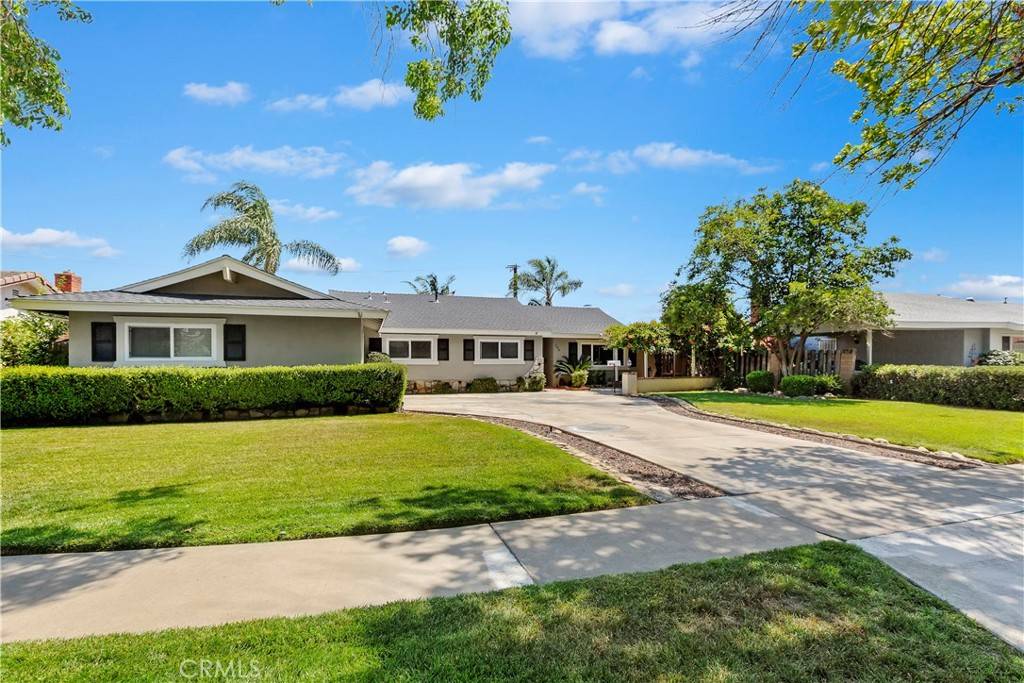 Upland, CA 91786,266 E Nisbet DR