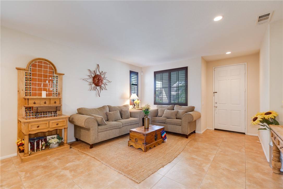 Eastvale, CA 92880,13131 Jardene ST