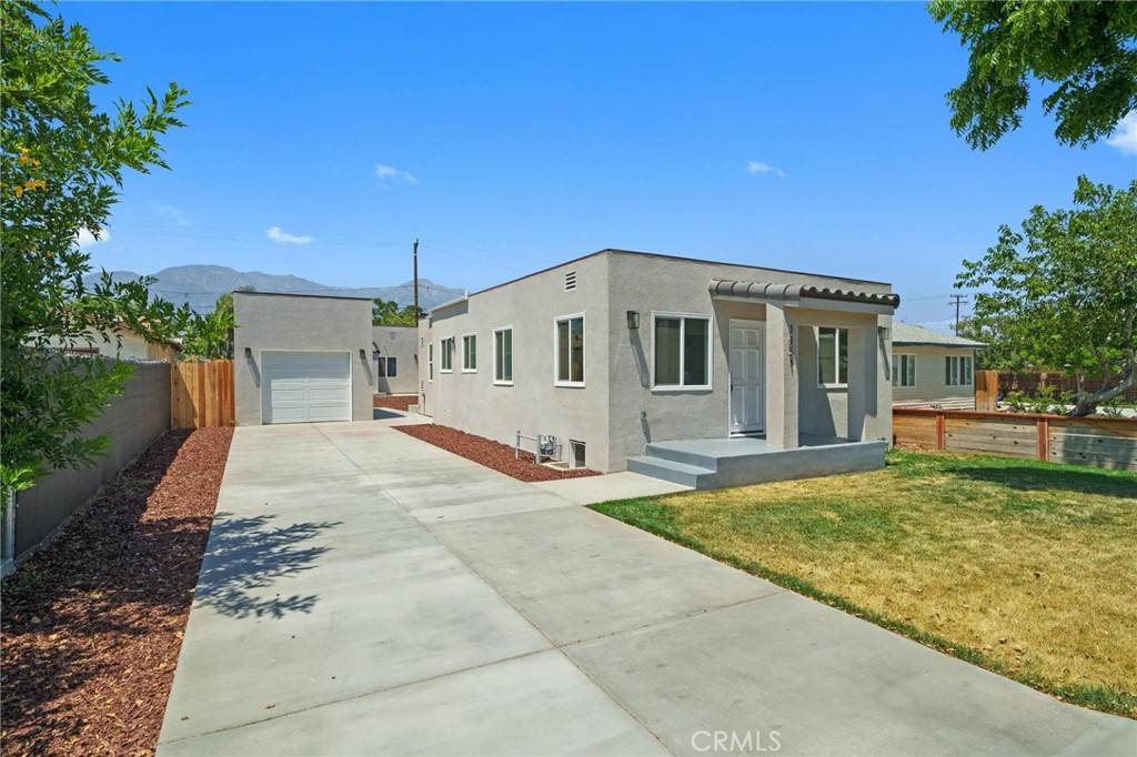1451 E 9th ST, Upland, CA 91786