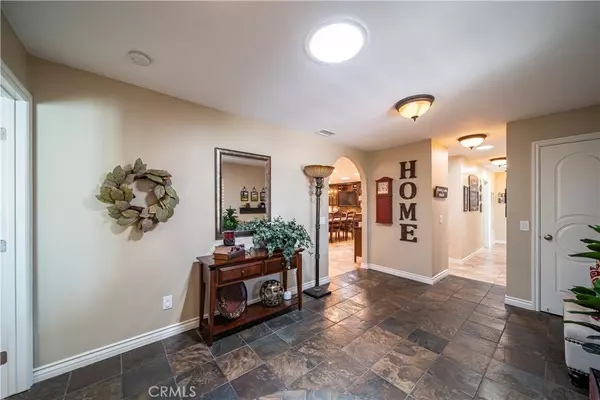 Upland, CA 91786,1458 N San Antonio AVE