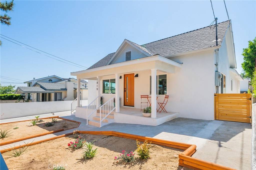 Los Angeles, CA 90042,1819 N Avenue 55
