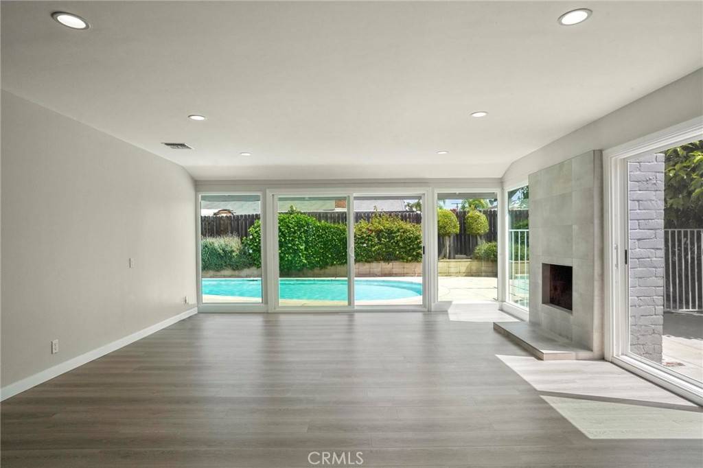 Covina, CA 91723,673 E Casad ST