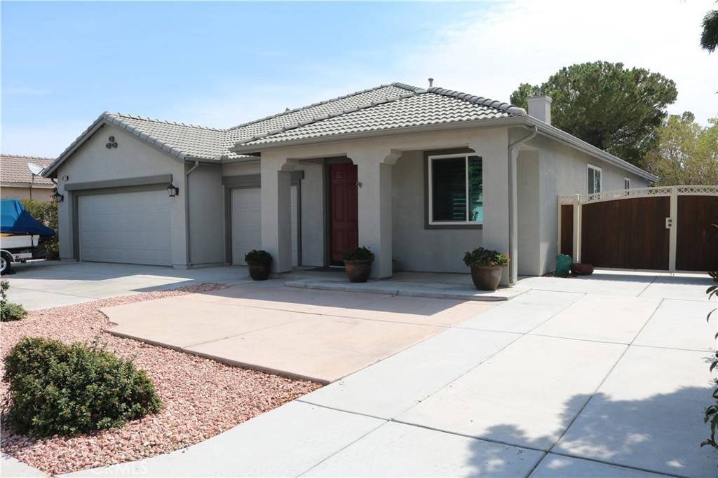Hesperia, CA 92344,8701 Aberdeen CT