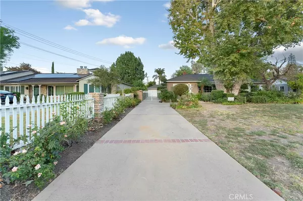Van Nuys, CA 91406,6464 Langdon AVE