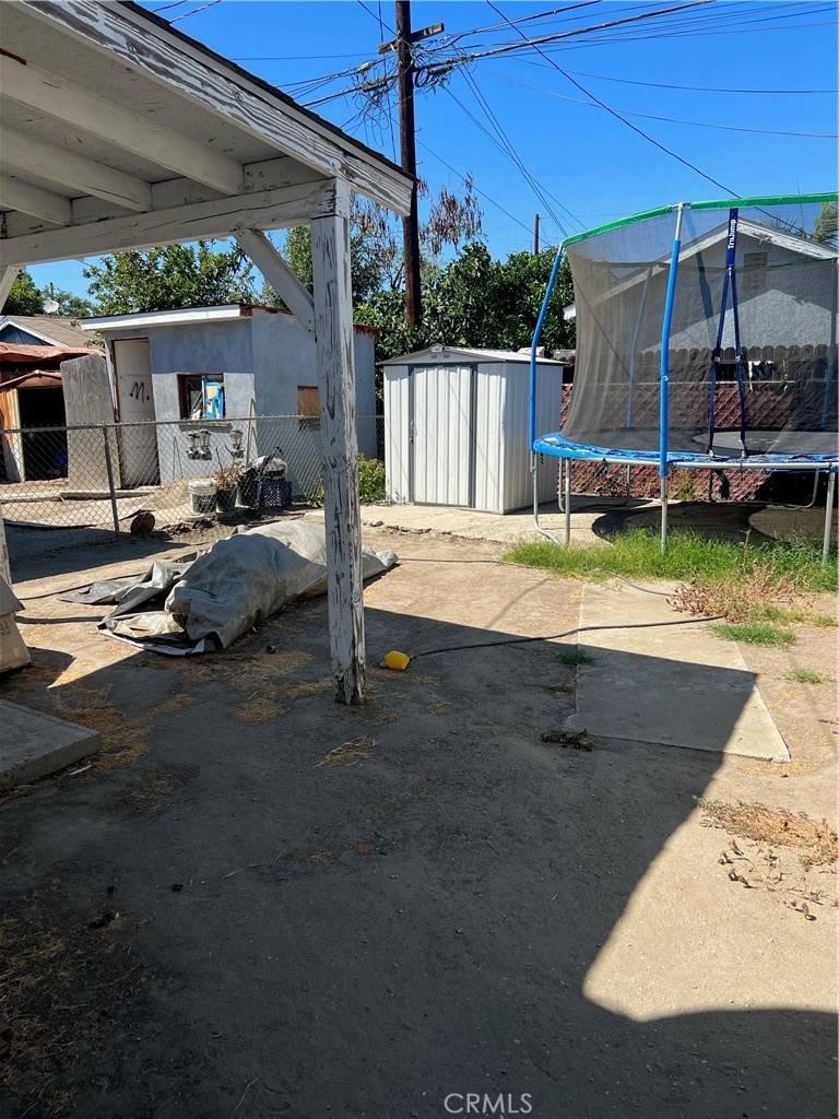 Artesia, CA 90701,11951 169th ST