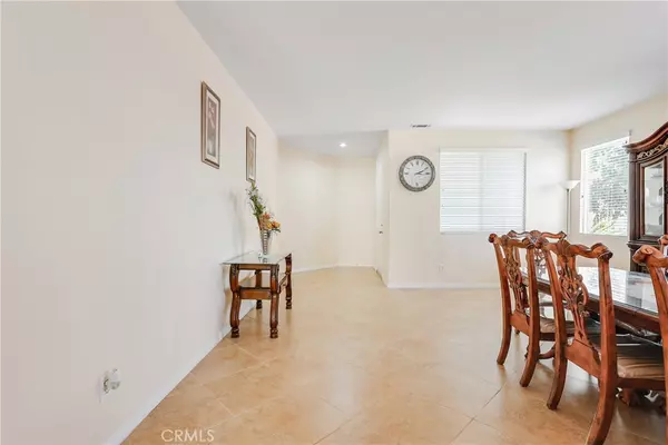 Eastvale, CA 92880,13102 Kiso CT