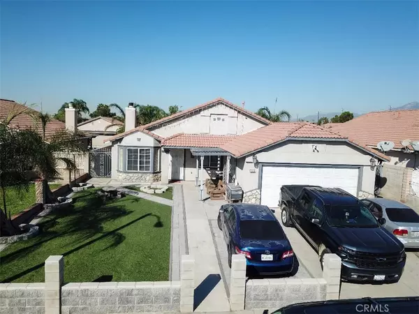 8956 Larkspur DR, Fontana, CA 92335